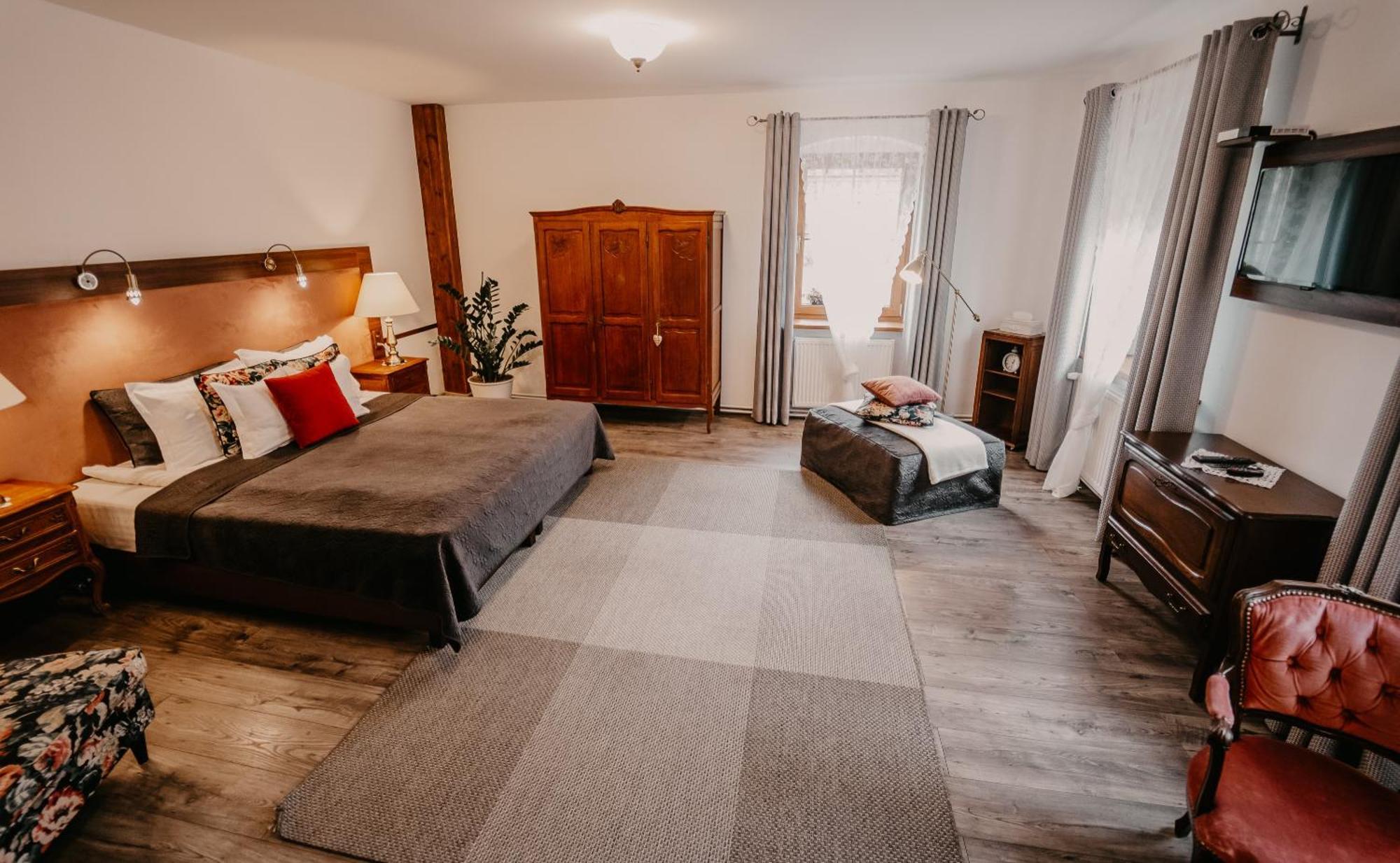 Stary Mlyn W Brzeznicy Villa Brzeznica  Exteriör bild